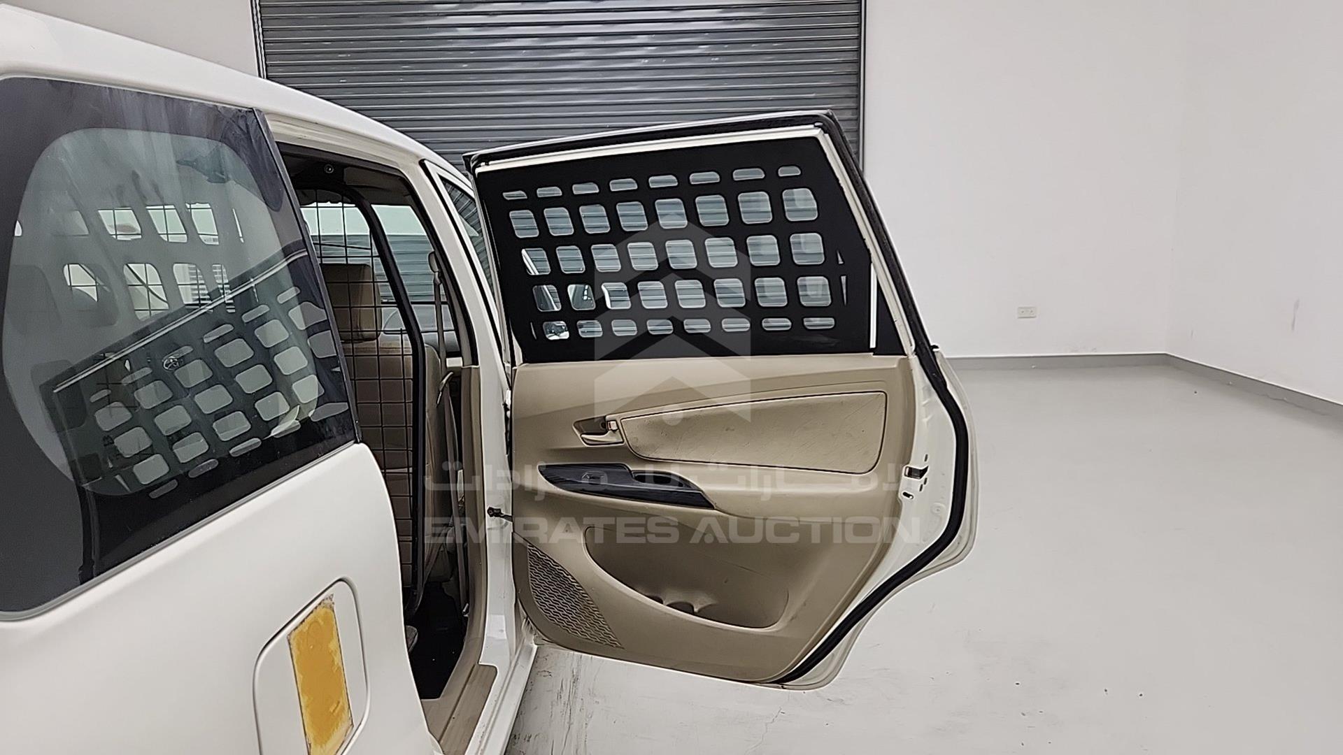 2015 TOYOTA AVANZA VIN: MHKMC12F8FK001903
