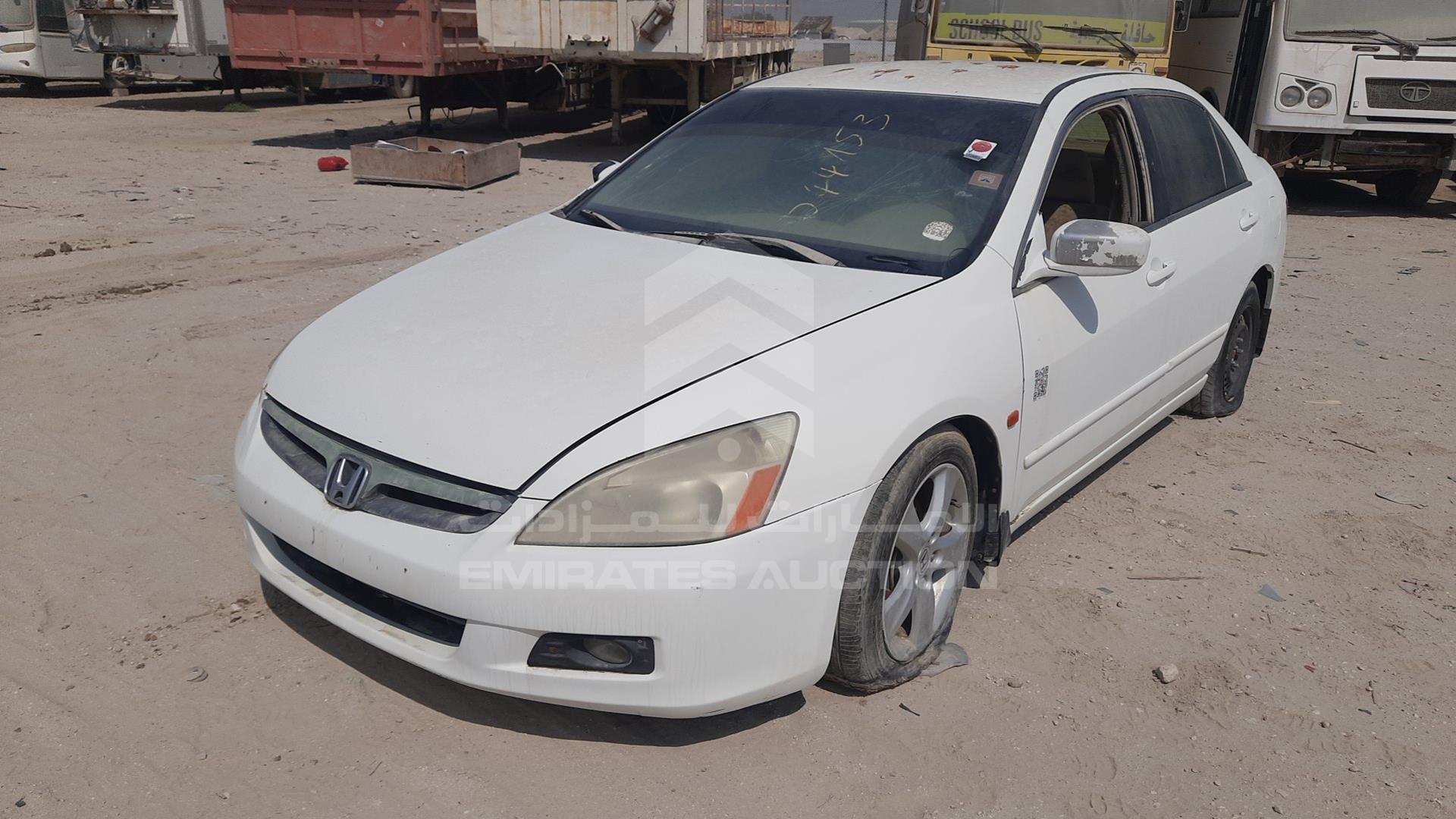 2004 HONDA ACCORD VIN: JHMCM56774C413393