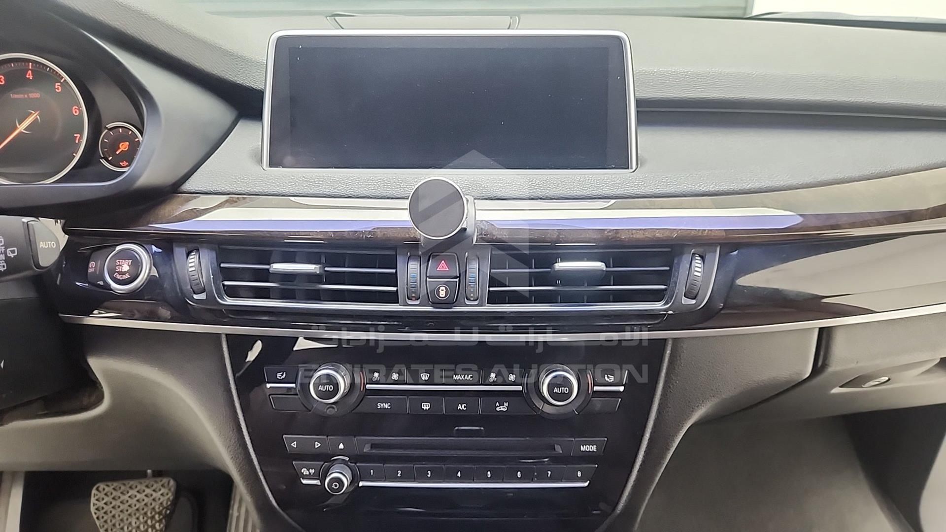 2016 BMW X5 VIN: WBAKR0108G0M73827