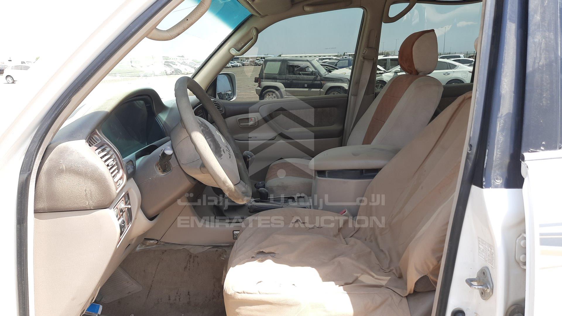 2002 TOYOTA LAND CRUISER VIN: JTEHT05J922027437