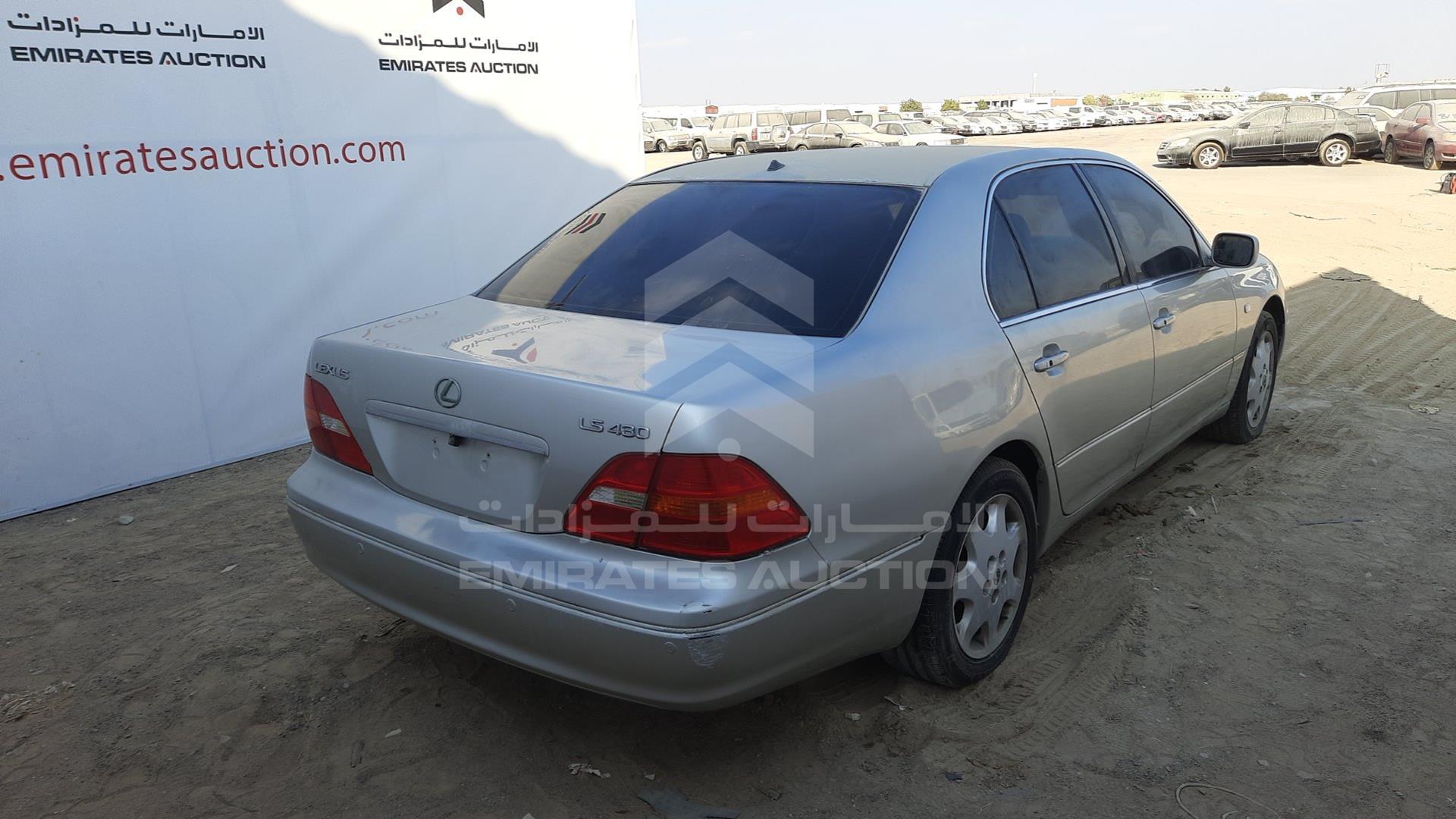 0 LEXUS LS 430 VIN: JTHBN30F600067684