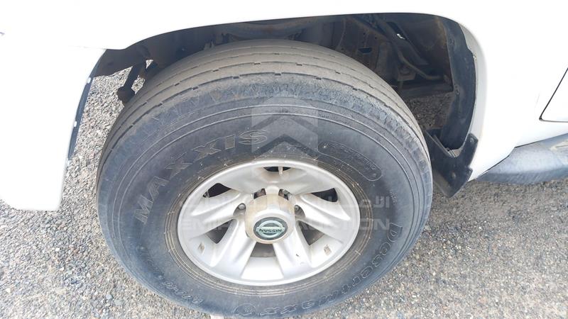 JN8FY15Y48X562059 Auction: EmiratesAuction Lot: 414843 JN8FY15Y48X562059 Nissan Patrol 2008 WHITE Photo 34
