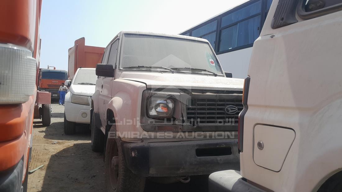 2001 Daihatsu Rocky — Front Right Angle — Photo 9