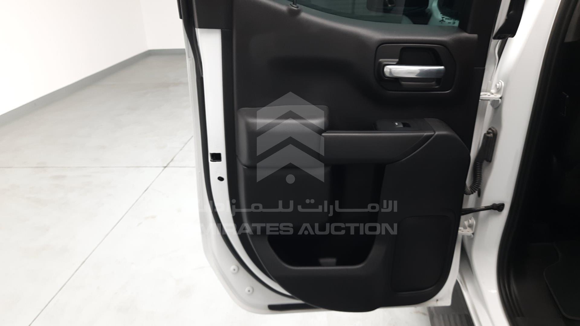 2019 CHEVROLET SILVERADO VIN: 1GCRWAEH2KZ289813