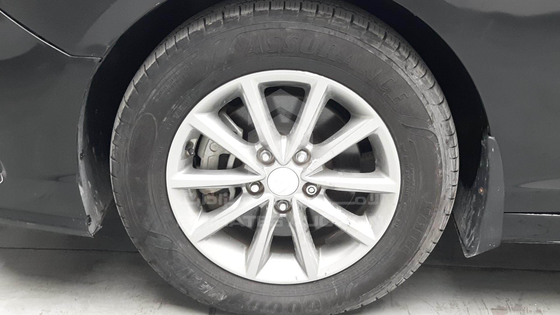 2019 HYUNDAI SONATA VIN: 5NPE24AF3KH786795