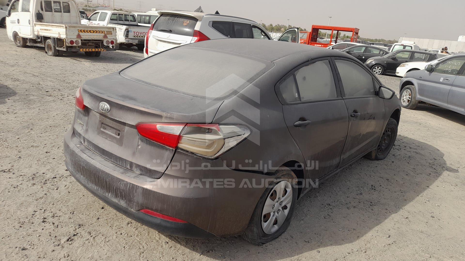 2015 KIA CERATO VIN: KNAFJ4113F5891562