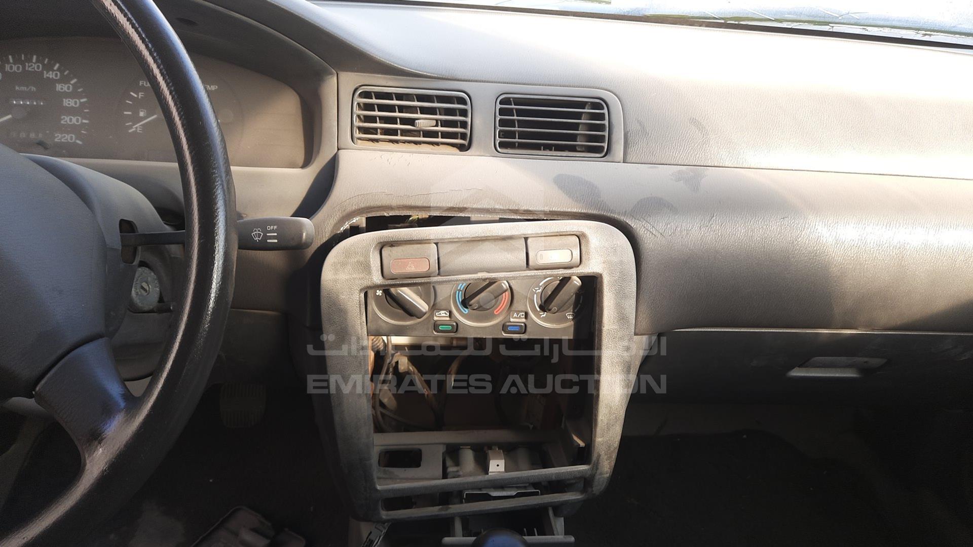 2000 NISSAN SUNNY VIN: JN1BB41S3YW000600