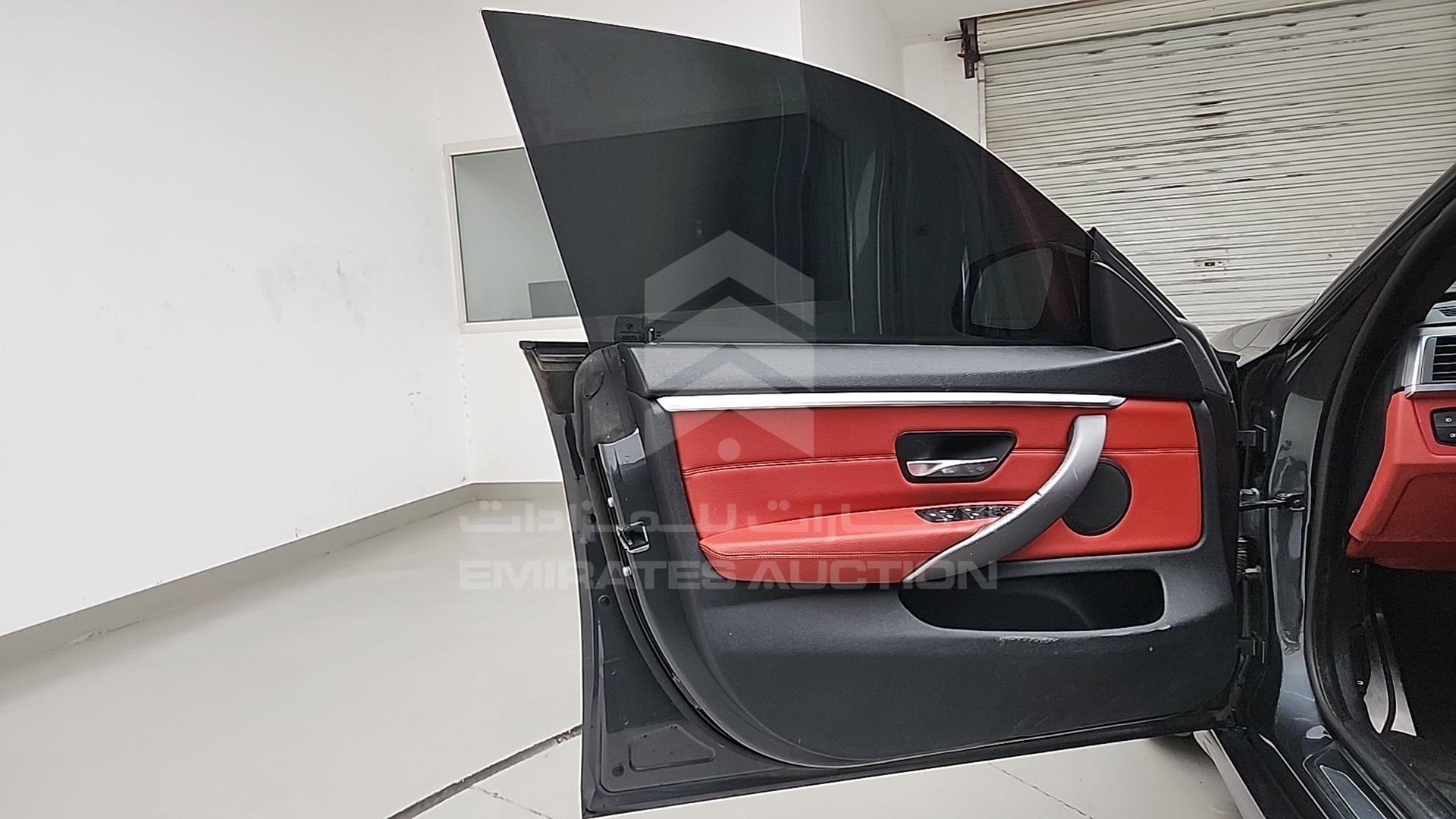 2018 BMW 420 VIN: WBA4H3105JBH07157