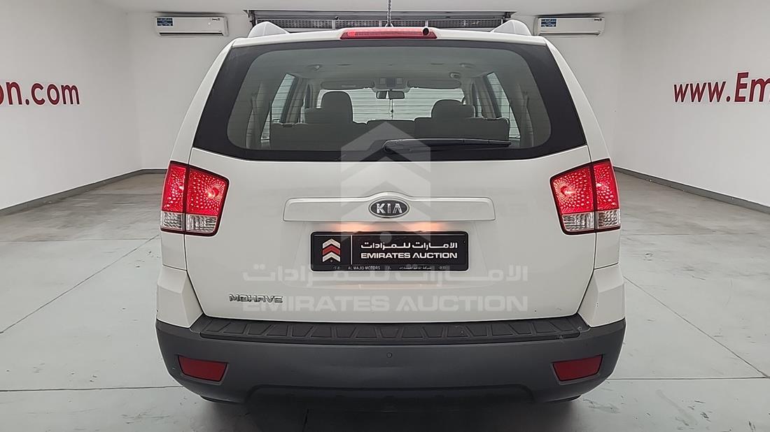2012 Kia Mohave — Rear View — Photo 9