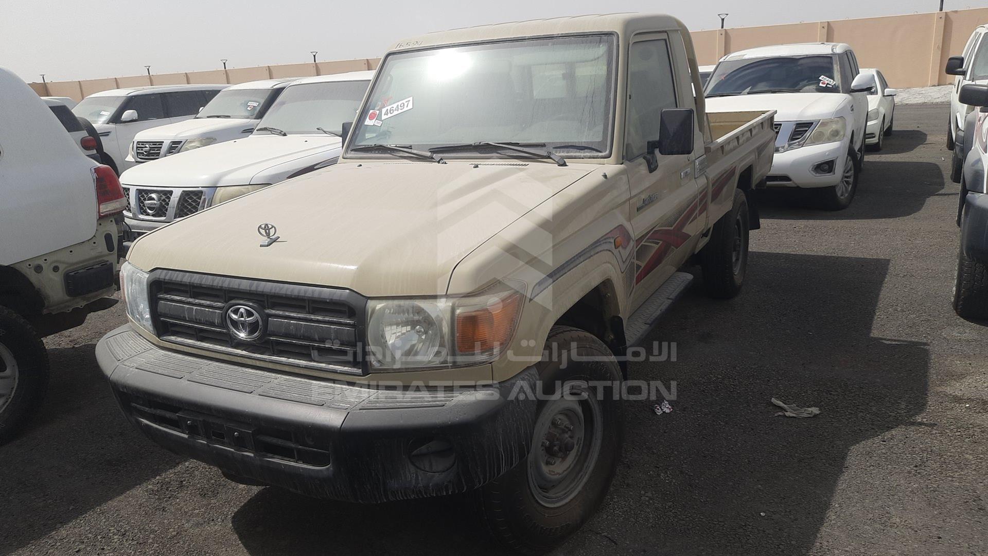 2014 TOYOTA LAND CRUISER VIN: JTFLU71J5E4319550