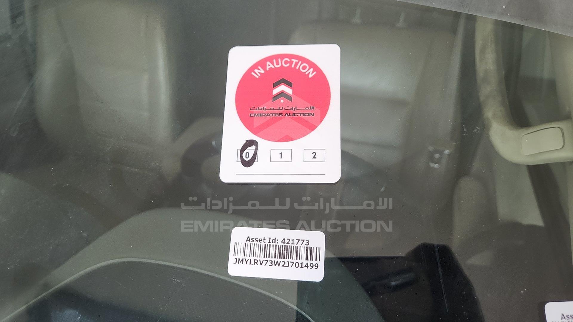 2002 MITSUBISHI PAJERO VIN: JMYLRV73W2J701499