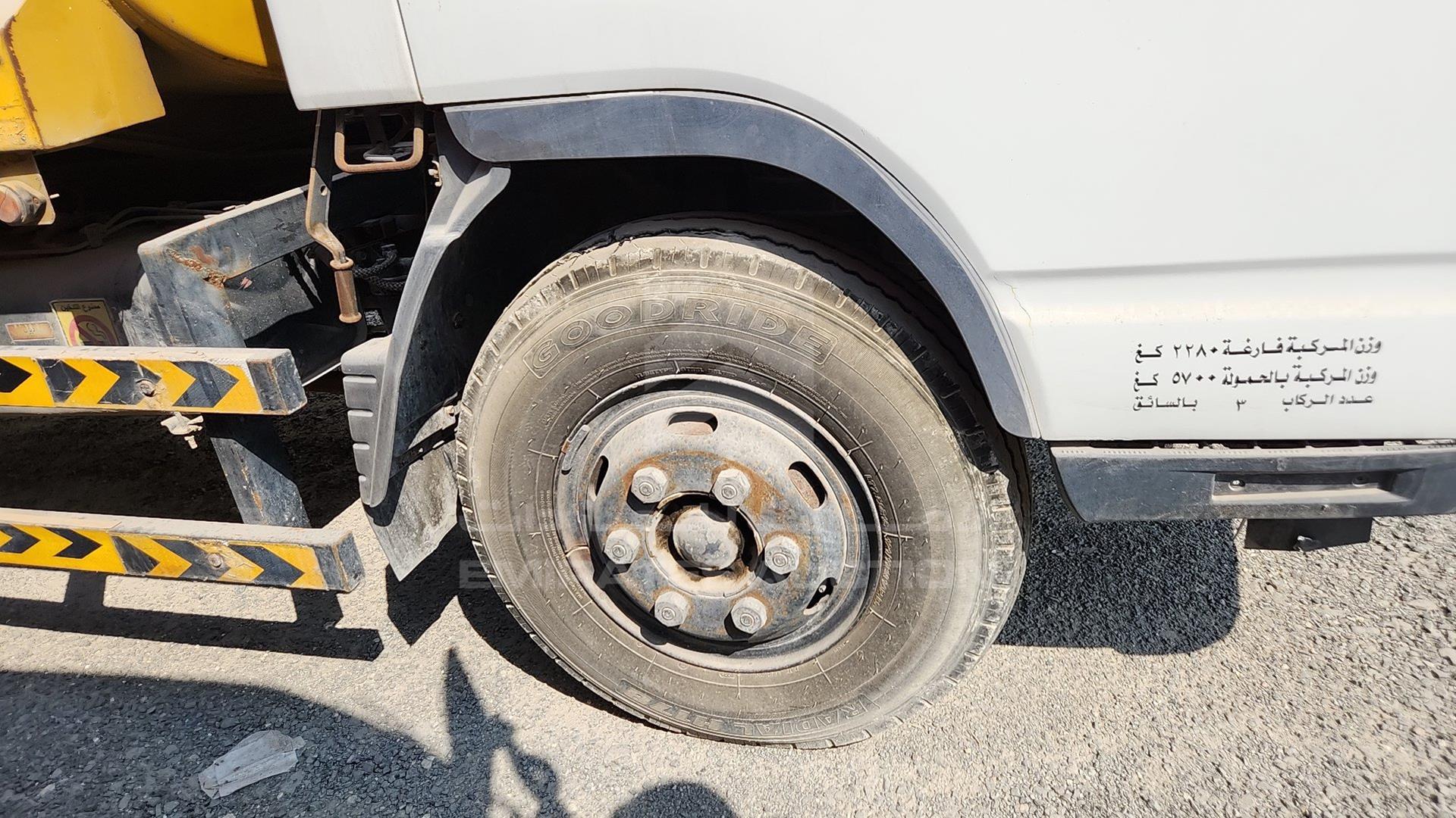2013 MITSUBISHI CANTER VIN: JL6BCE6J3DK025666