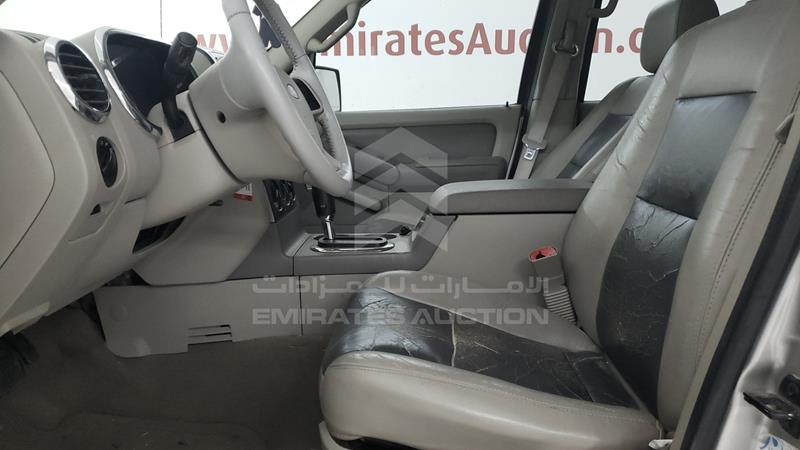VIN: 1FMEU73E87UA45518 Auction: EmiratesAuction Lot: 405931 VIN: 1FMEU73E87UA45518 Ford Explorer 2007 SILVER Photo 12