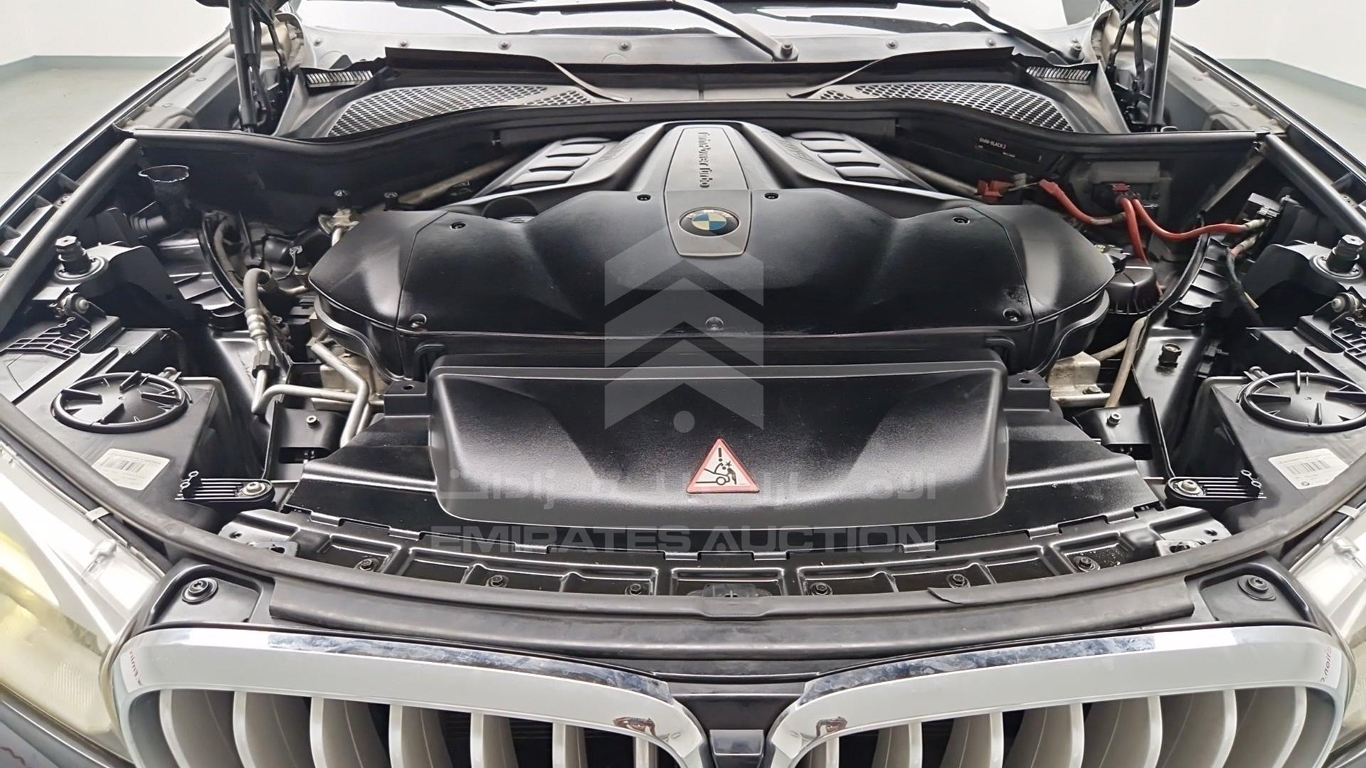 2014 BMW X5 VIN: WBAKR6103E0C08476