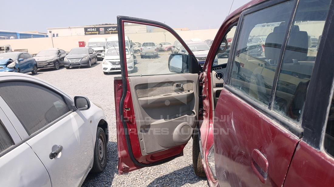2017 Suzuki APV — Front Left Door — Photo 10