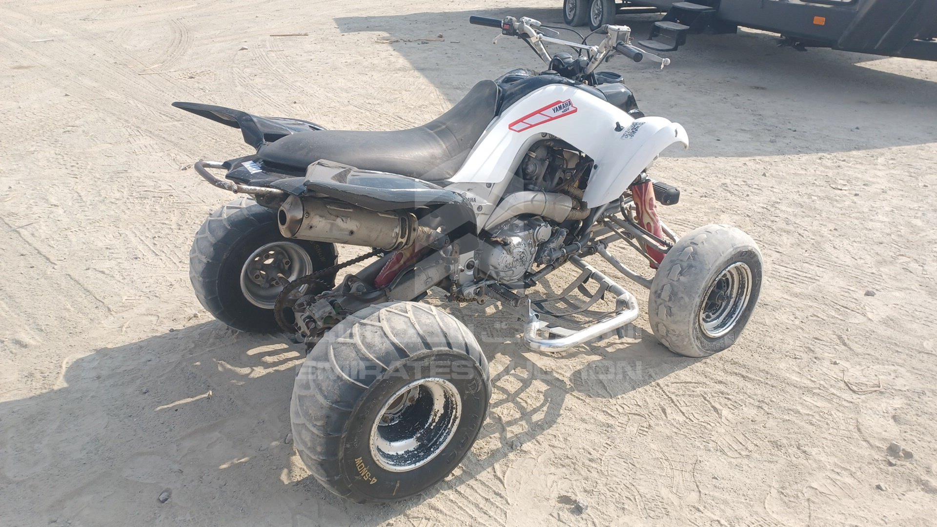 0 YAMAHA --- VIN: 4D32816L00
