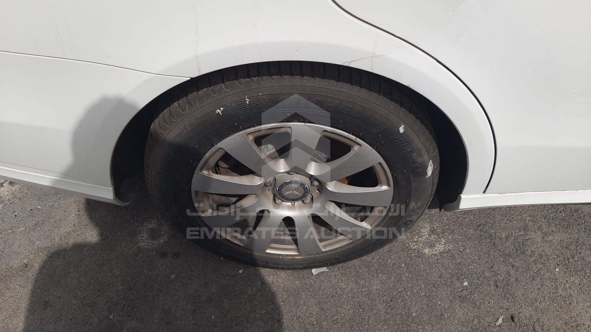 0 MERCEDES E 300 VIN: WDDHF5FB1EB026504