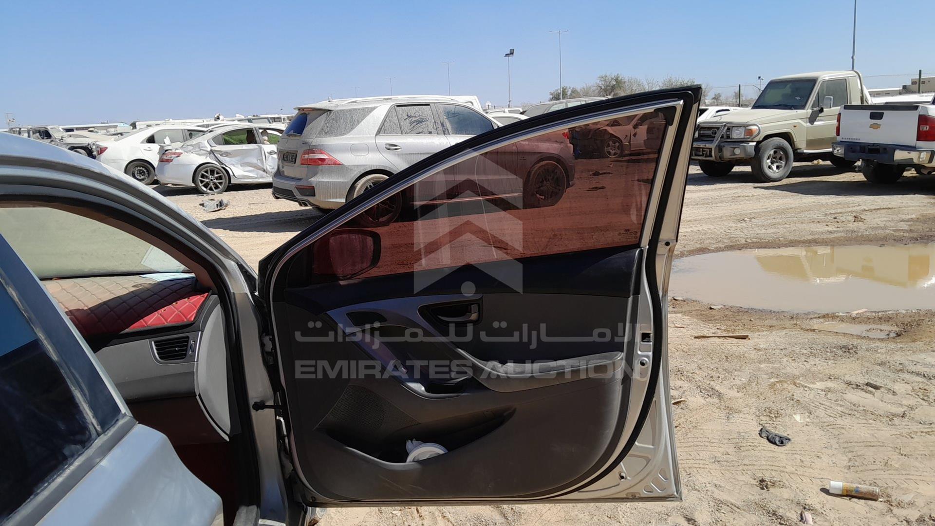 2012 HYUNDAI ELANTRA VIN: KMHDG41C0CU447689