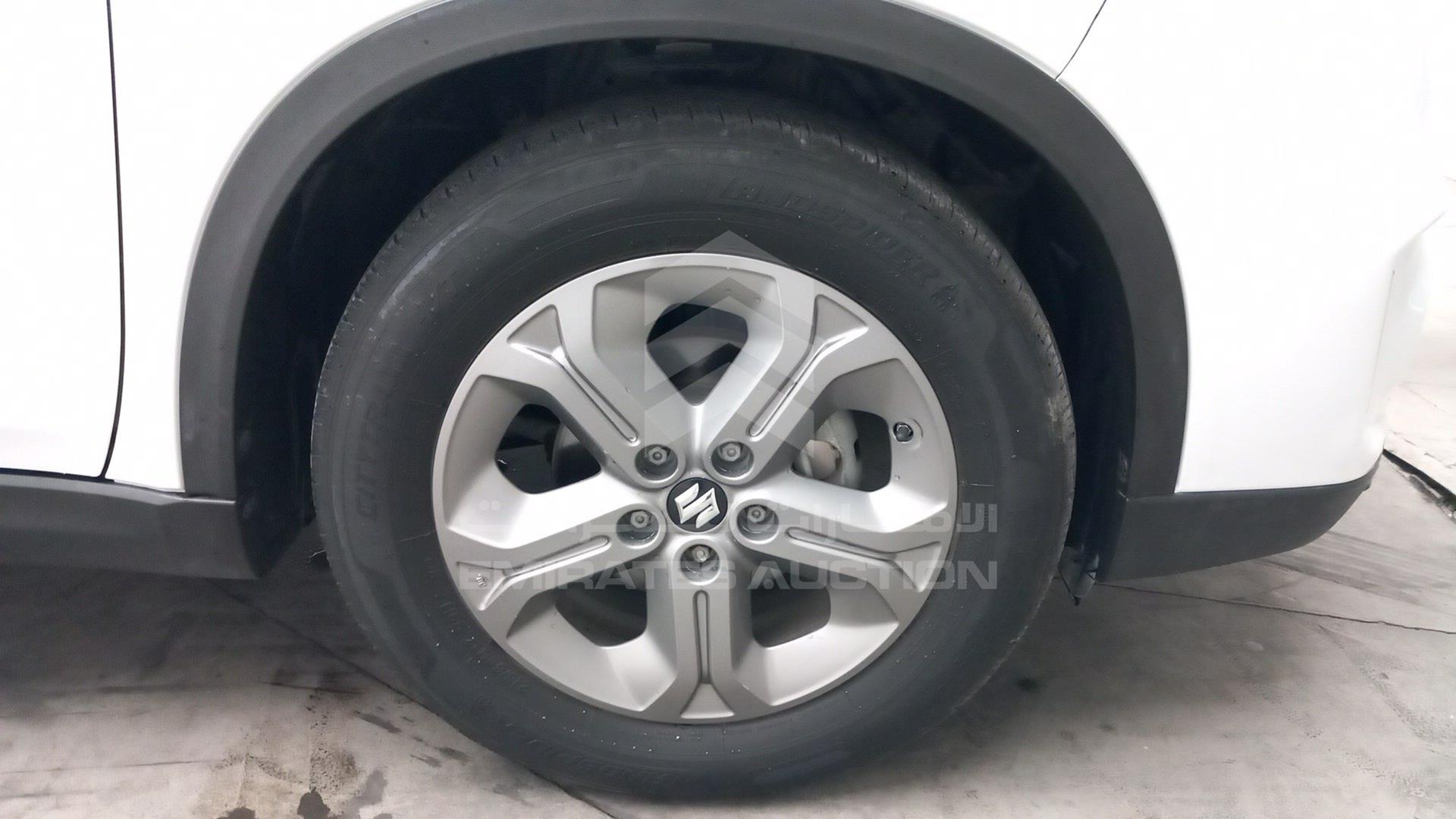 2018 SUZUKI VITARA VIN: TSMYD2A2XJM519149