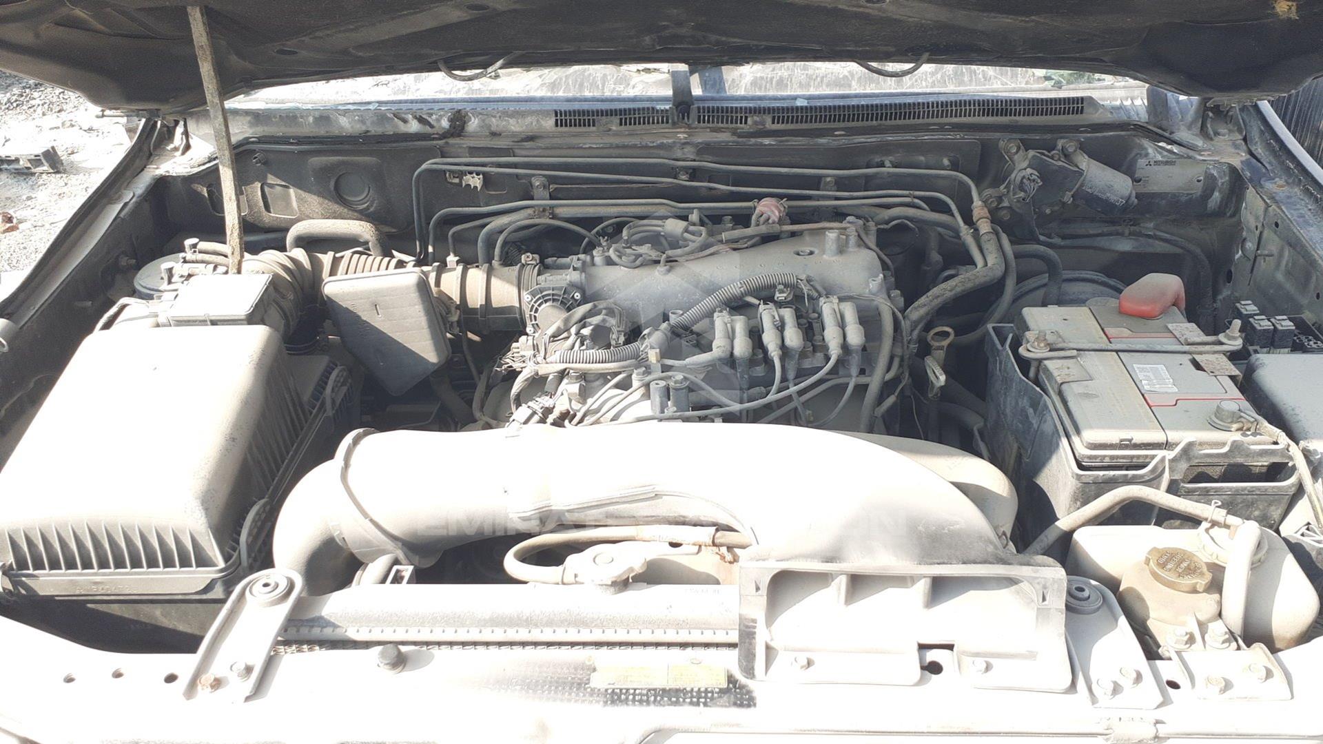 2006 MITSUBISHI PAJERO VIN: JMYLRV73W6J708809