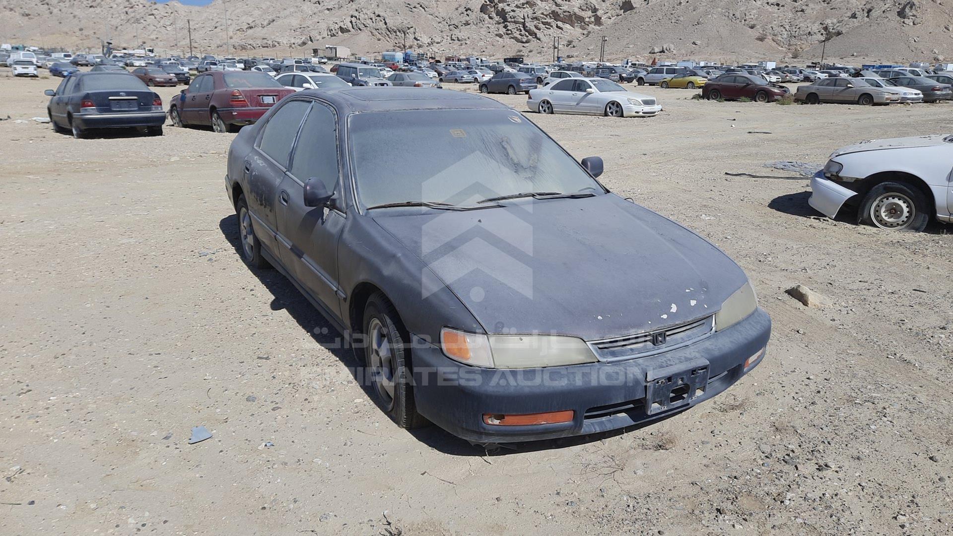 1997 HONDA --- VIN: 1HGCD5605VA134754