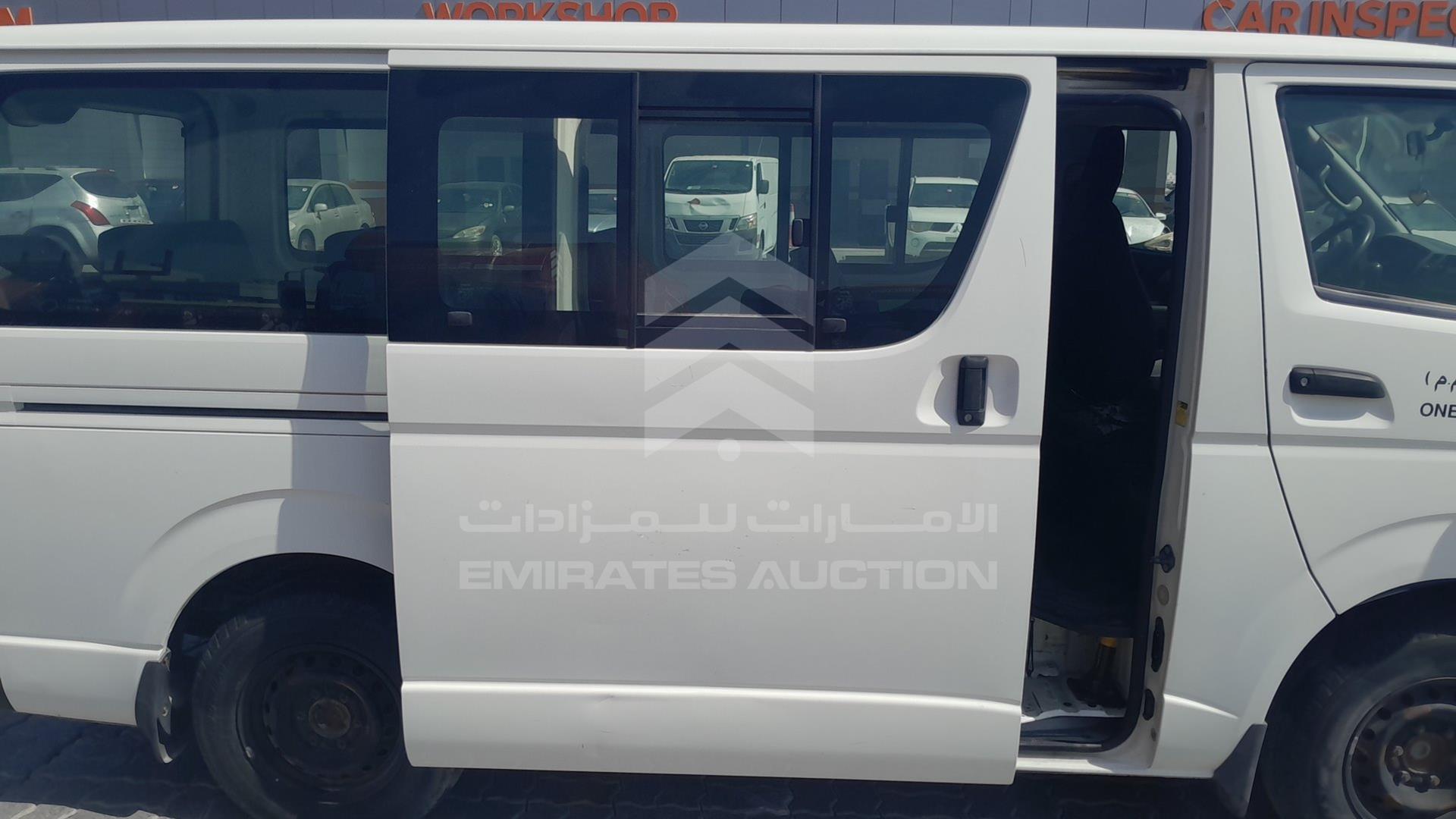 2011 TOYOTA HIACE VIN: JTGJX02P5B0035133
