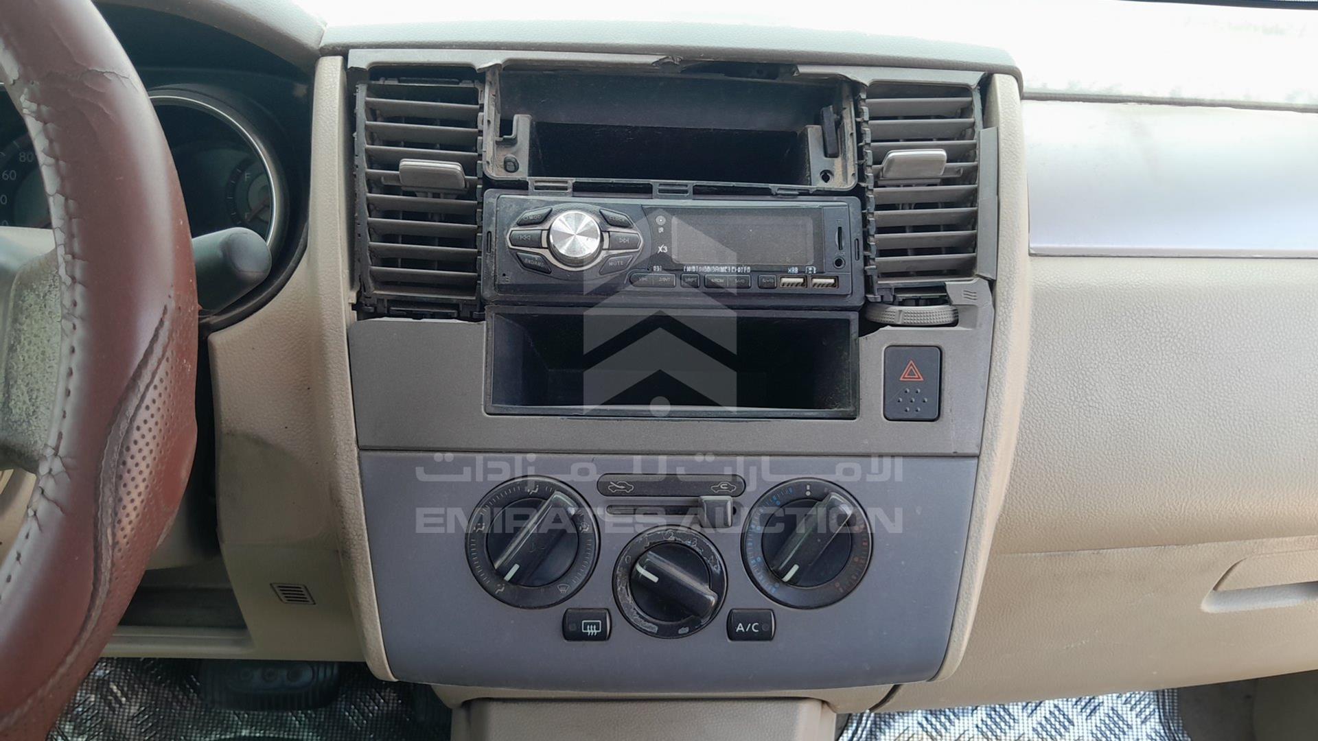 2006 NISSAN TIIDA VIN: JN1CC11C36T103085