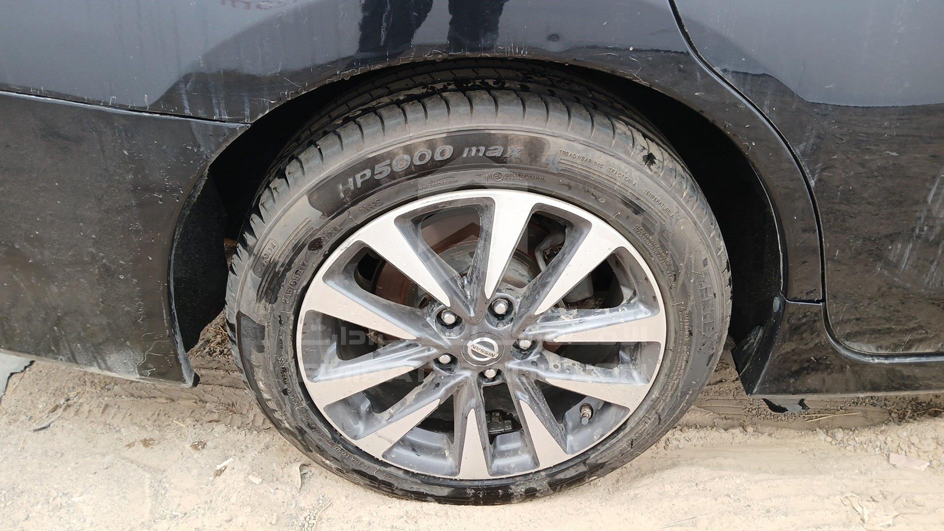 2017 NISSAN ALTIMA VIN: 1N4AL3AP4HC250365