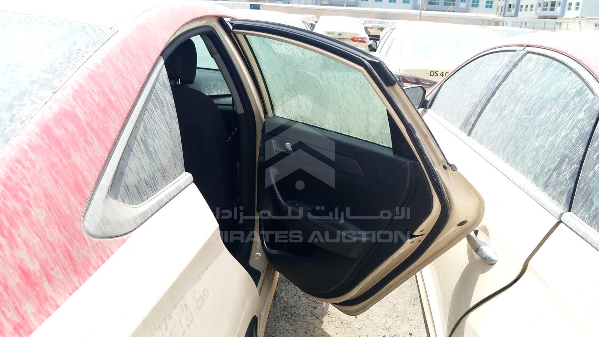 2019 HYUNDAI SONATA VIN: KMHE24138KA092970