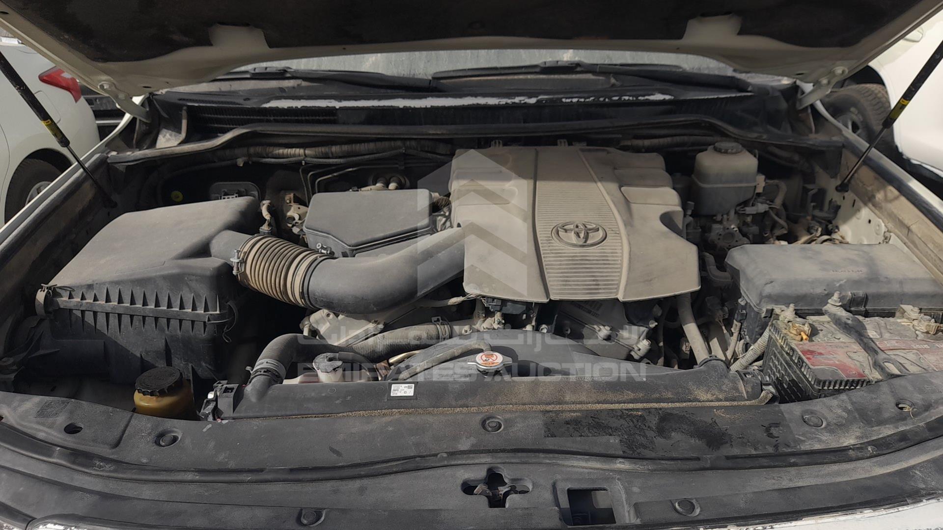 2013 TOYOTA LAND CRUISER VIN: JTMDU09J9D4063128