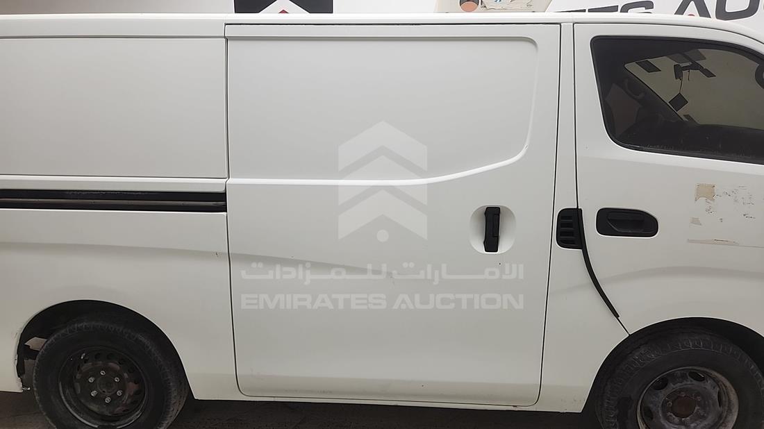 2020 Nissan Urvan — Rear Right Door — Photo 14