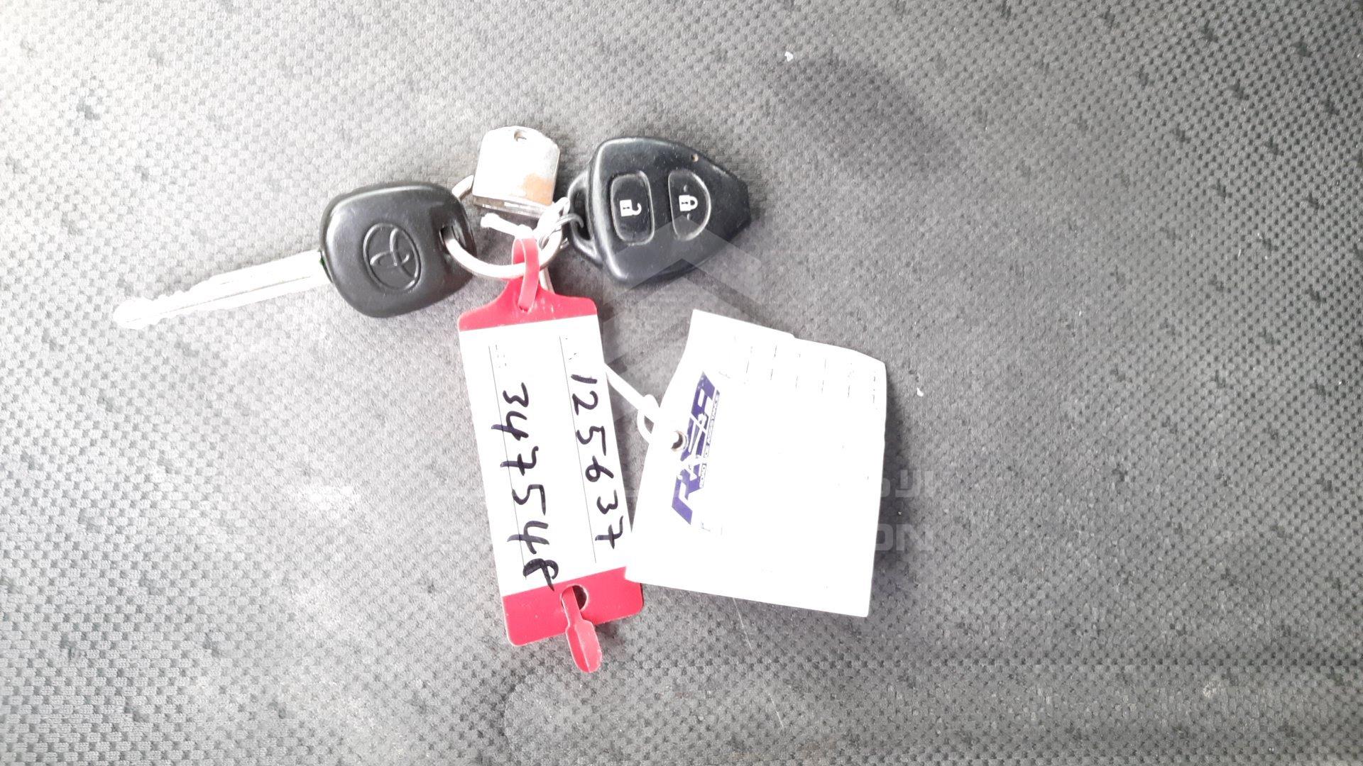 JTDKW923895125637 - 2009 Toyota Yaris - #424288