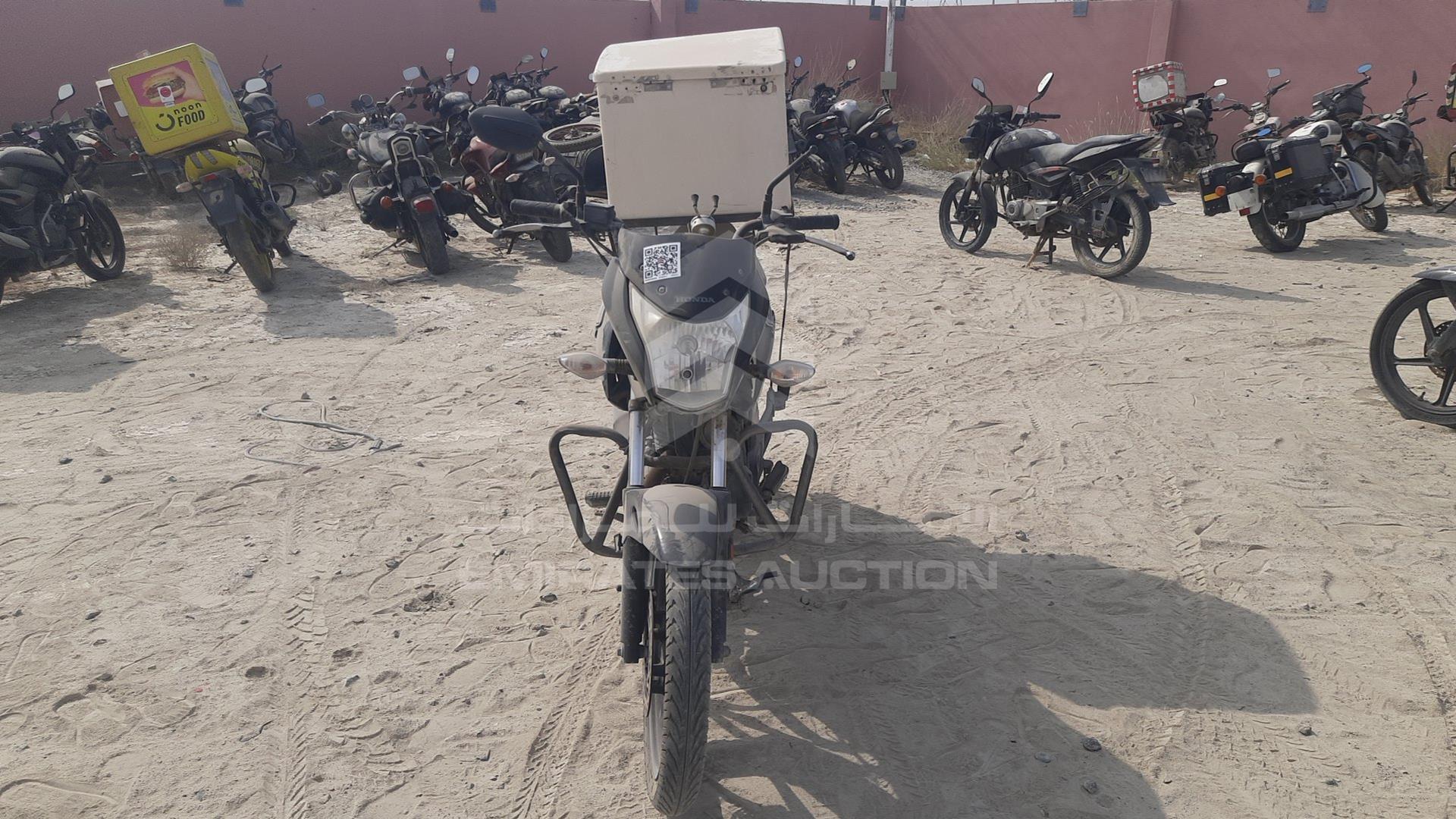 2020 HONDA UNICORN VIN: ME4KC20D5LA007155