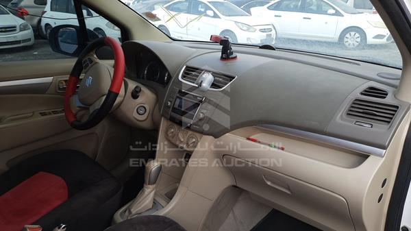Suzuki Ertiga 2017 MA3ZE8A15H0459810 Image 16
