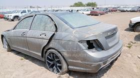 2008 Mercedes C200 — Rear Left Angle — Photo 6 — Thumbnail