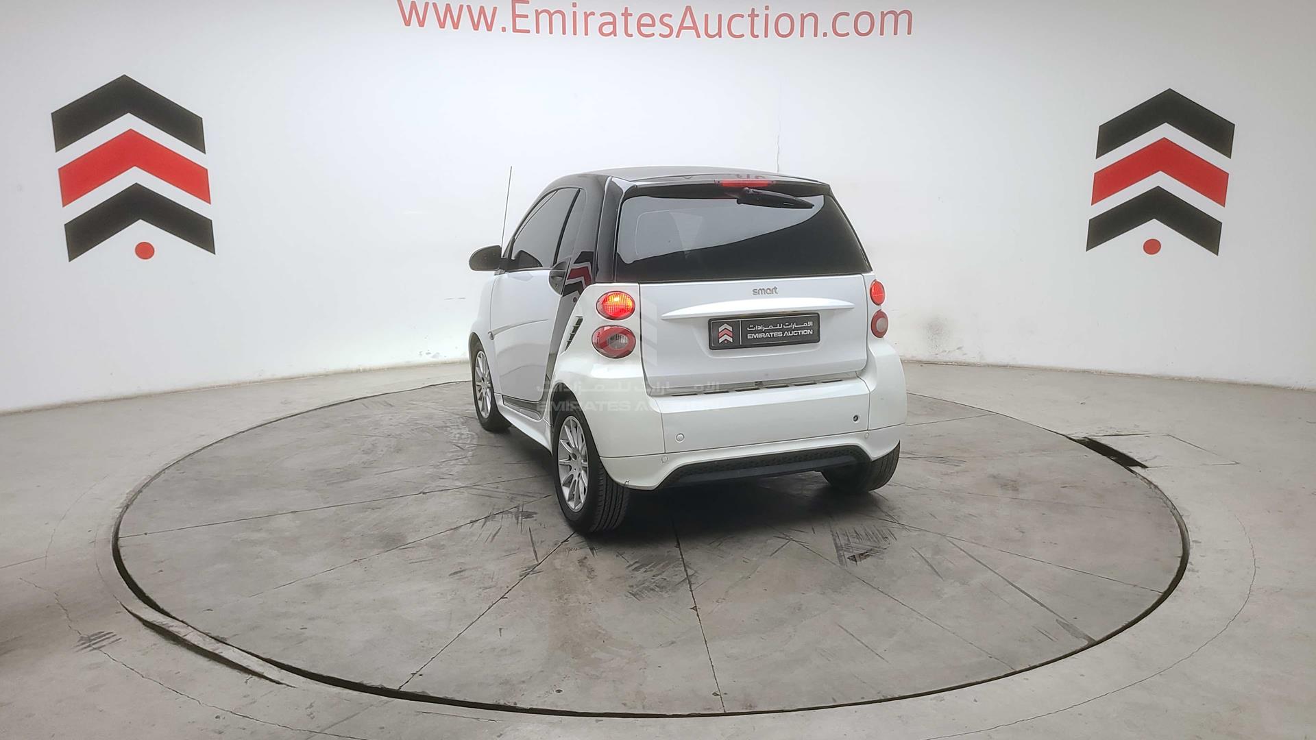 2014 SMART FORTWO VIN: WMEEJ3BA9EK739570