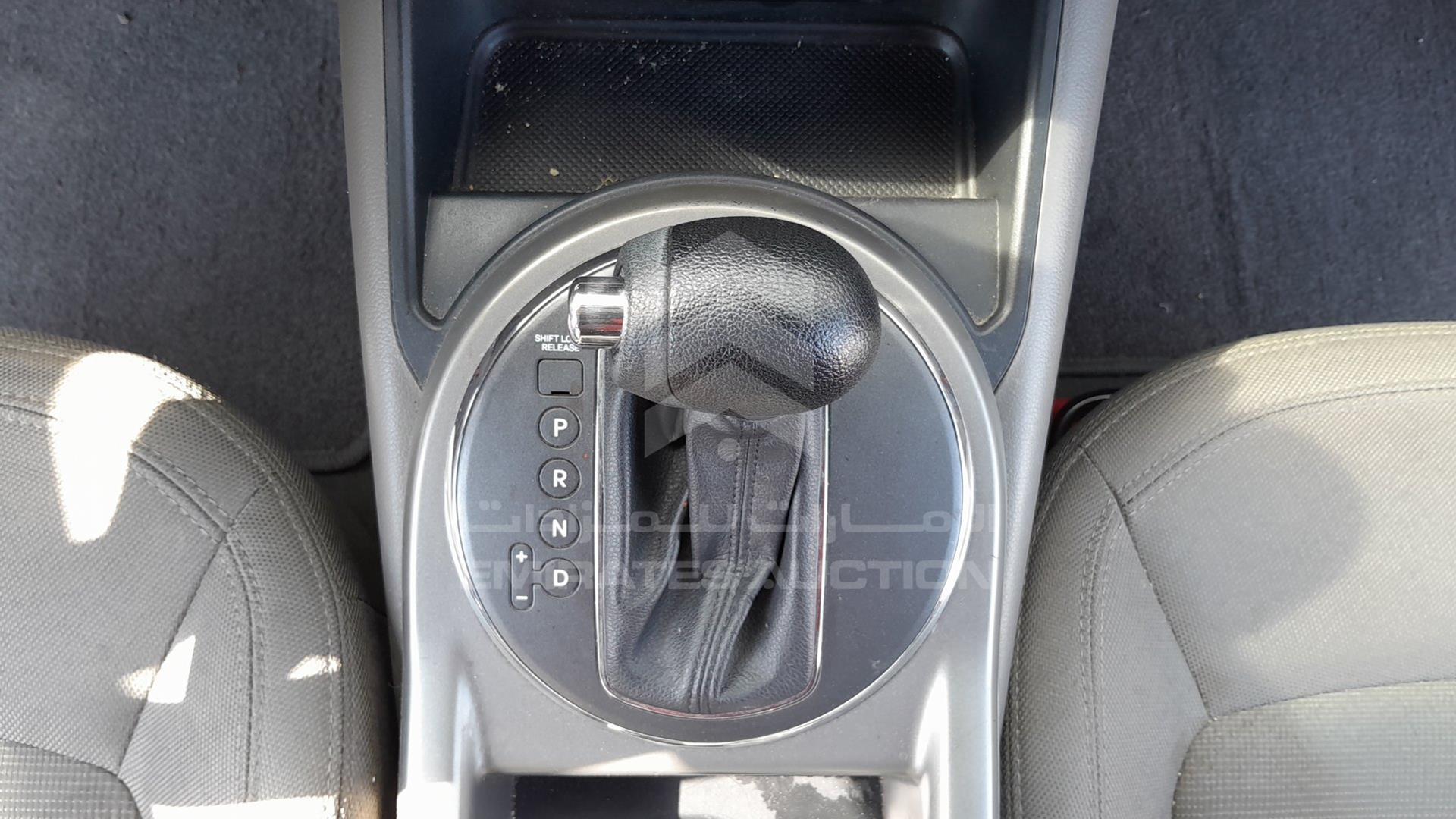 2013 KIA SPORTAGE VIN: KNAPB8123D7418229