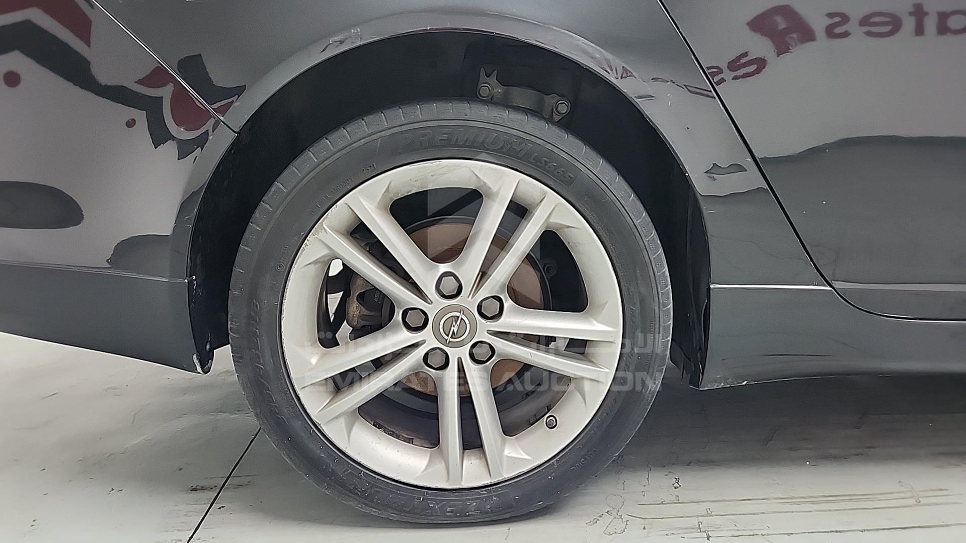 2015 OPEL INSIGNIA VIN: W0LGT5E55F1054886