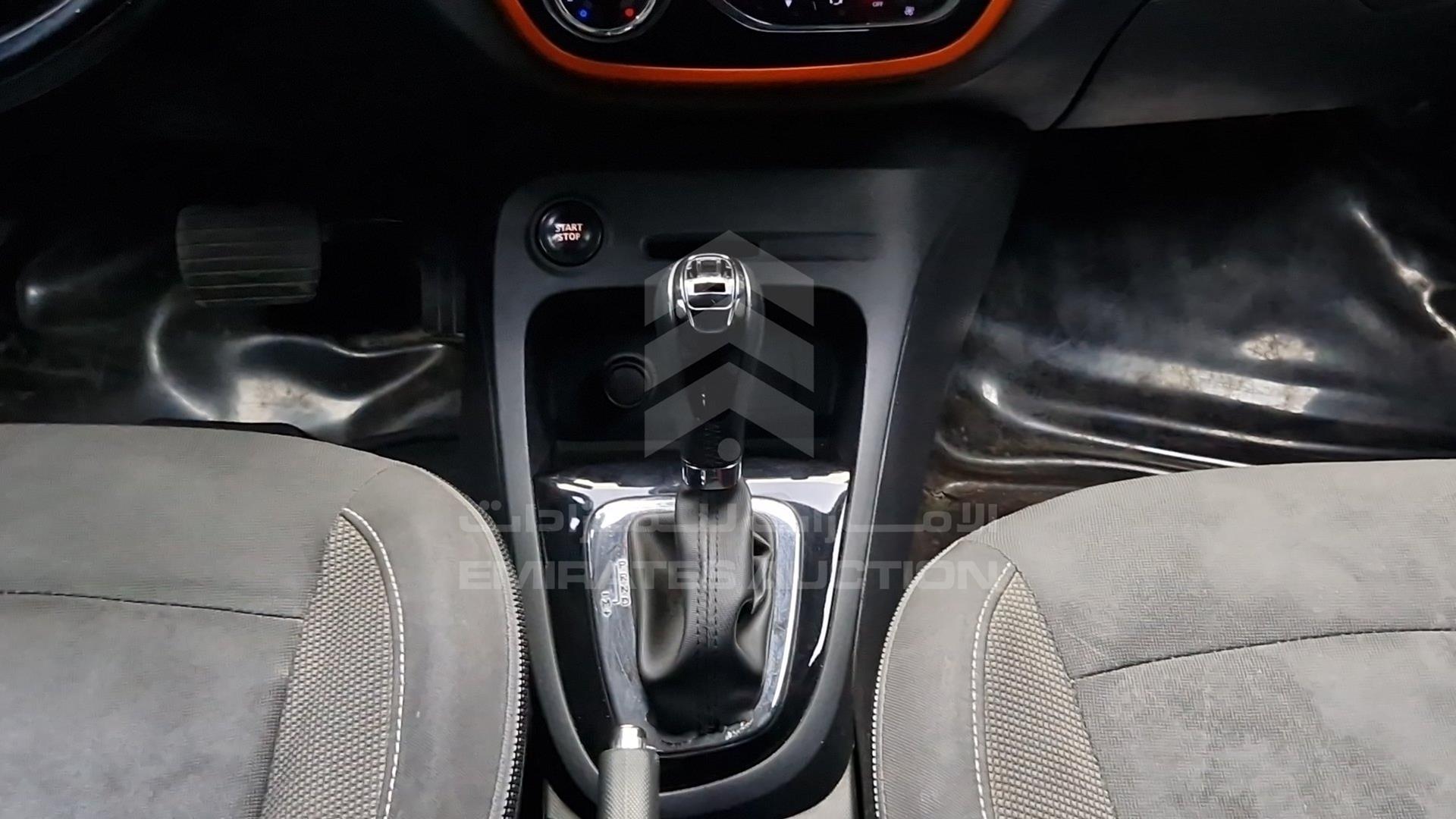 2016 RENAULT CAPTUR VIN: VF12RRHE6GW534094