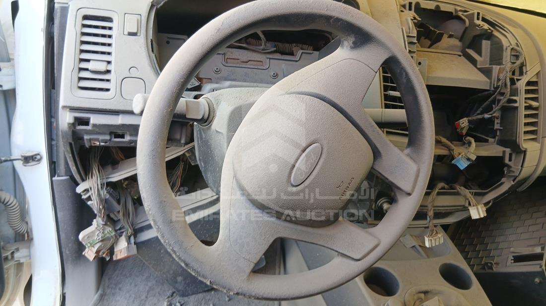 فورد رينجر 2015 — التحكمات في عجلة القيادة — صورة 14