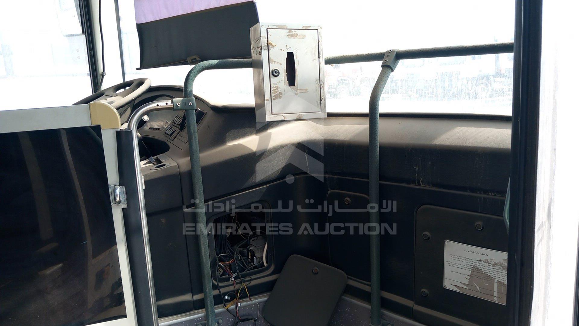 2017 FOTON BUS VIN: LVCB4LED6HG052177