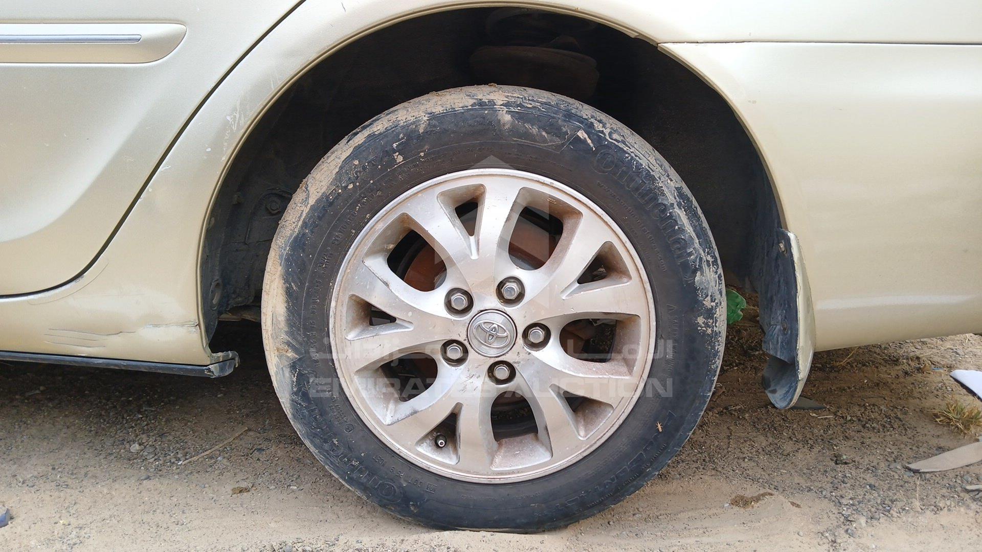 2004 TOYOTA CAMRY VIN: 6T1BF32KX4X905298