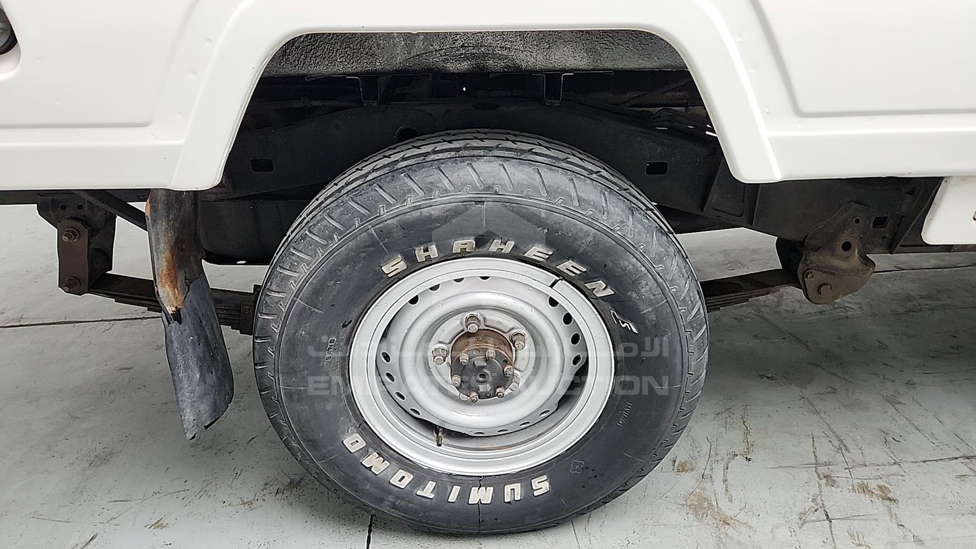 2008 TOYOTA LAND CRUISER PICKUP VIN: JTFLJ71J888015795