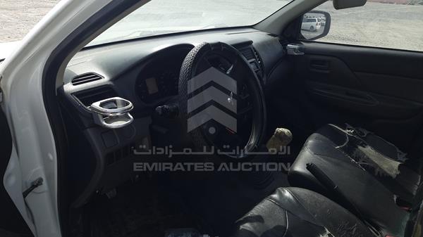 MMBMG35H4JH015904 Mitsubishi L 200