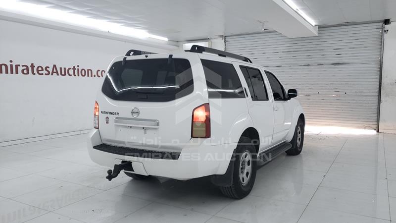 5N1AR1N87CC609082 Auction: EmiratesAuction Lot: 406027 5N1AR1N87CC609082 Nissan Pathfinder 2012 WHITE Photo 9