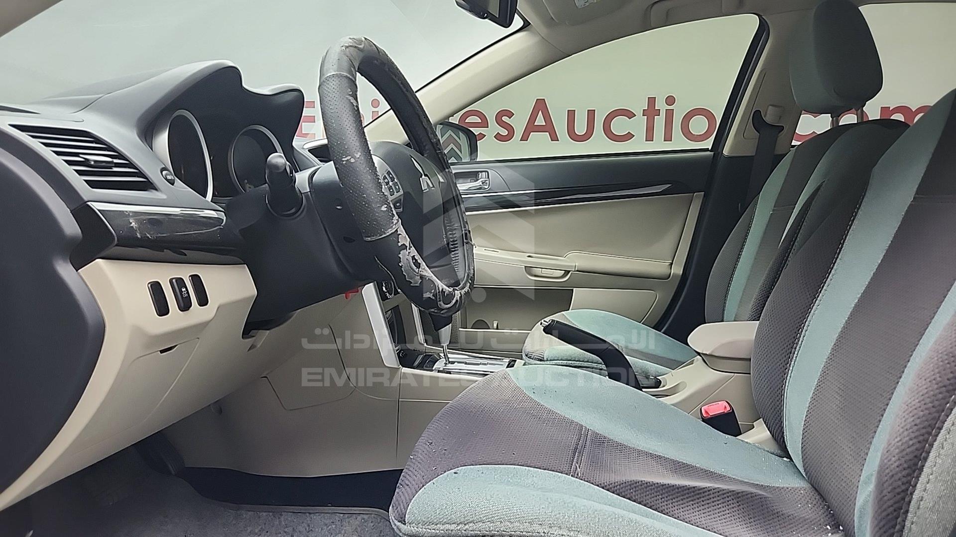 2017 MITSUBISHI LANCER VIN: JE3AB36AXHU707850