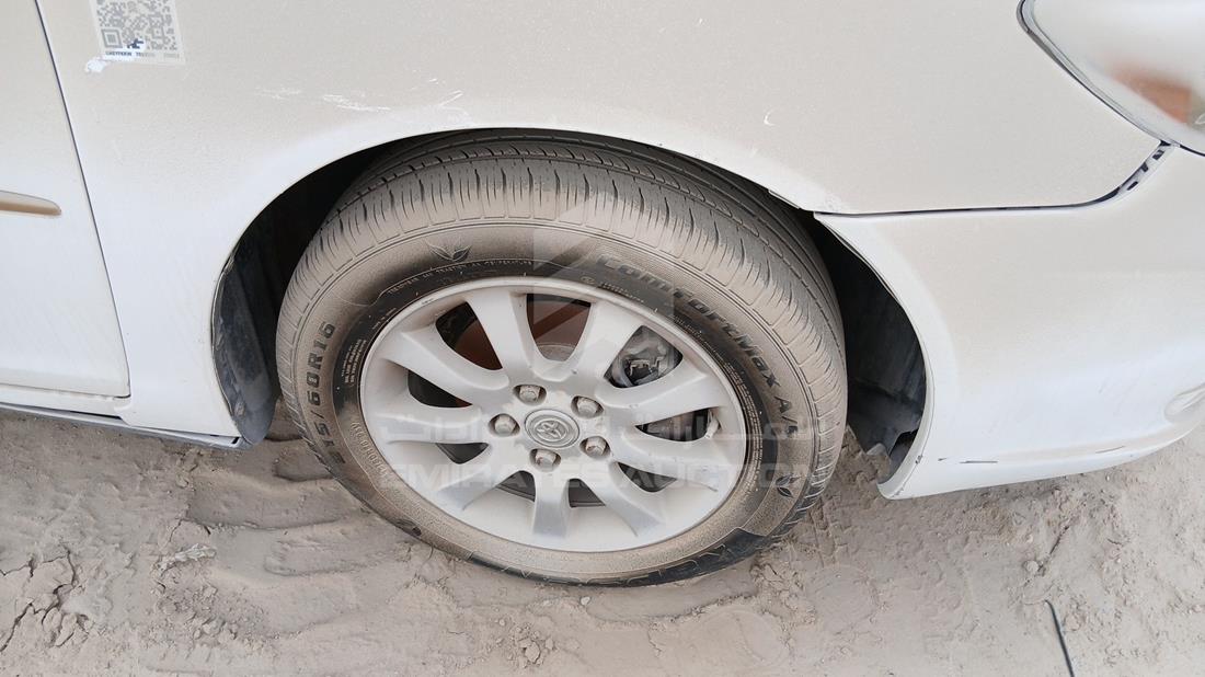 2003 Toyota Camry — Front Right Tyre — Photo 30