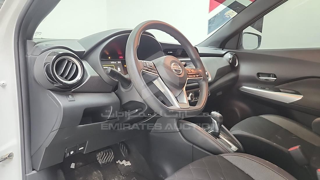 2019 Nissan Kicks — Front Left Driver Dashboard View — Photo 13