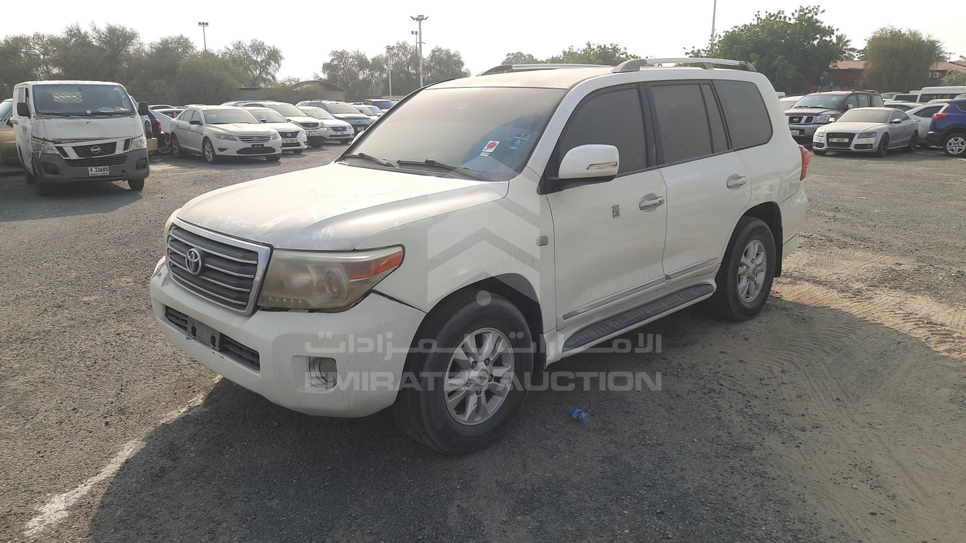 2011 TOYOTA LAND CRUISER VIN: JTMHU09J5B4036555
