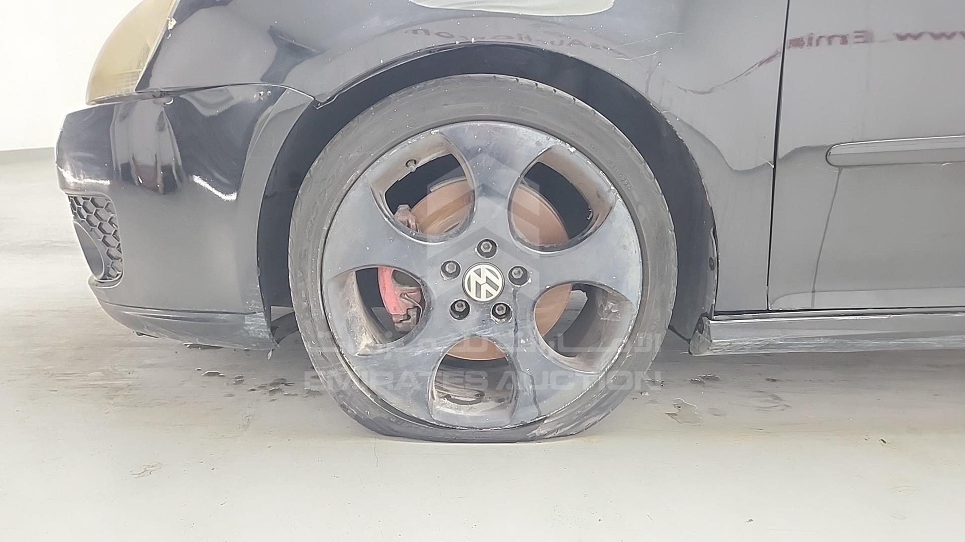 2008 VOLKSWAGEN GOLF VIN: WVWGK11K38W201785